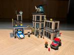 Lego city politiebureau 60141, Ophalen of Verzenden, Gebruikt