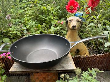 Le Creuset wokpan 31 cm beschikbaar voor biedingen