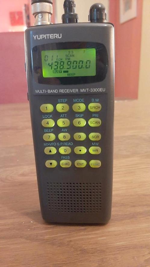 Te koop aangeboden yupiteru mvt-3300eu handscanner., Telecommunicatie, Scanners, Zo goed als nieuw, Ophalen of Verzenden