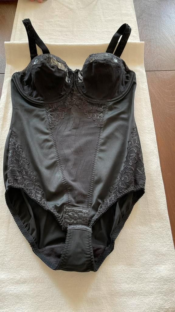 Prima Donna body corrigerend 85 D, Kleding | Dames, Ondergoed en Lingerie, Body of Korset, Zwart, Ophalen of Verzenden