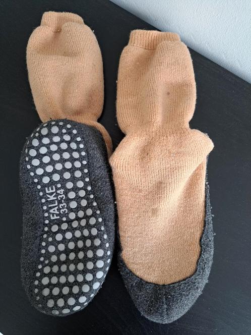 Falke Cosy Shoe sloffen slofsokken maat 33 34, Kinderen en Baby's, Kinderkleding | Schoenen en Sokken, Gebruikt, Sokken, Jongen of Meisje