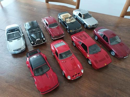 Diverse mooie modellen 1:16 1:18 (Bburago, Revell, Maisto), Hobby en Vrije tijd, Modelauto's | 1:18, Zo goed als nieuw, Auto, Bburago