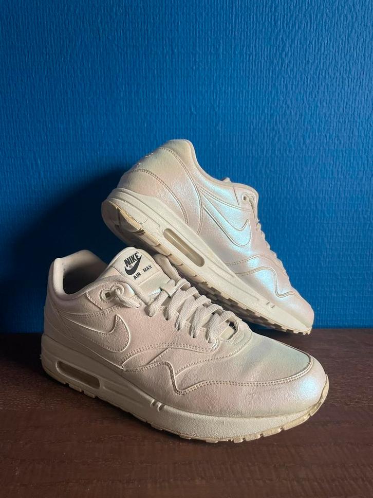 Niks air max, Kleding | Heren, Schoenen, Zo goed als nieuw, Overige kleuren, Ophalen of Verzenden