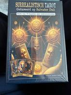 Surrealistisch Tarot kaarten - Salvador Dali, Ophalen of Verzenden, Nieuw, Tarot of Kaarten leggen, Instructieboek