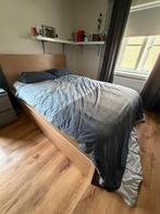 Tweepersoonsbed met matras (140x200), Huis en Inrichting, Slaapkamer | Bedden, Gebruikt, Bruin, Tweepersoons, 200 cm