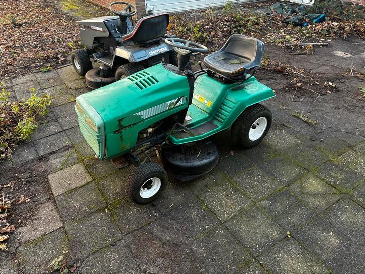 2 Zitmaaiers opknappers/onderdelen, Tuin en Terras, Zitmaaiers, Gebruikt, Elektrische starter, Versnellingen, Ophalen