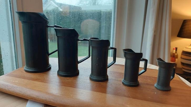 Oude Joustra Maatbekers Set, Antiek en Kunst, Antiek | Tin, Ophalen of Verzenden