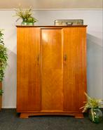 Vintage 3-deurs linnenkast jaren 50/60 retro Midcentury kast, Huis en Inrichting, Kasten | Kledingkasten, Ophalen, Gebruikt, Met hangruimte