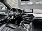 BMW 5-serie Touring M550d xDrive High Executive | Panoramada, Auto's, BMW, Automaat, 221 €/maand, 15 km/l, Gebruikt