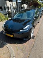 Tesla Model 3 met trekhaak & witte bekleding, Auto's, Tesla, Automaat, Zwart, Origineel Nederlands, Particulier