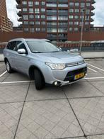 Mitsubishi Outlander 2.0 Phev 4WD CVT 5P 2015 Grijs, Auto's, 1998 cc, Outlander, Vierwielaandrijving, 4x4