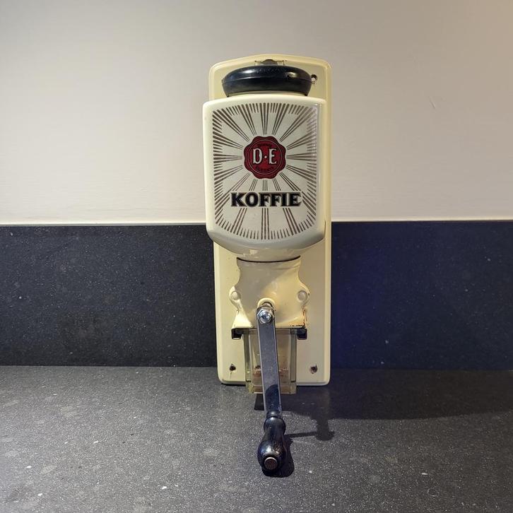 Douwe Egberts koffie molen, Antiek en Kunst, Antiek | Keukenbenodigdheden, Ophalen