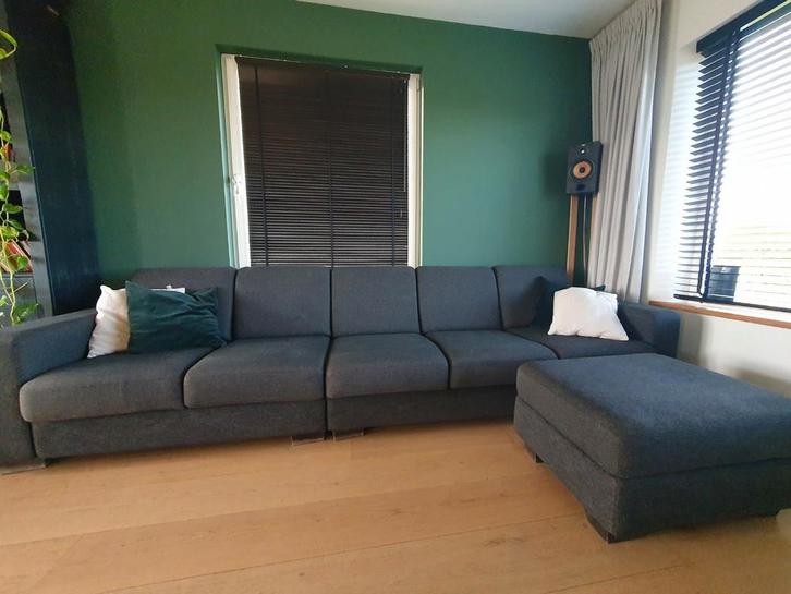 Degelijke bank te koop, Huis en Inrichting, Banken | Complete zithoeken, Gebruikt, Ophalen