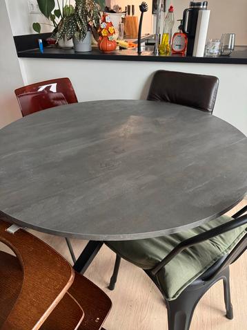 Ikea Mariedamm Eettafel beschikbaar voor biedingen