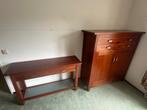 Side Table + kast, Ophalen, 100 tot 150 cm, 100 tot 150 cm, Zo goed als nieuw