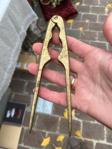 Vintage Notenkraker van Messing beschikbaar voor biedingen