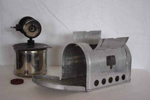 Vintage Pigeon Ignus kampeer gasfornuis, Antiek en Kunst, Antiek | Keukenbenodigdheden, Ophalen of Verzenden