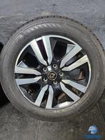 8-9mm! Originele Renault Trafic Facelift 17 inch zwarte velg, -, -, Banden en Velgen, 17 inch