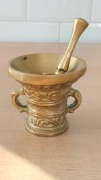 Oude massief bronzen vijzel met stamper, Antiek en Kunst, Antiek | Koper en Brons, Ophalen of Verzenden