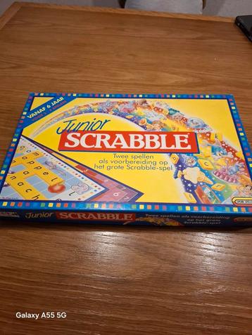 Scrabble junior  beschikbaar voor biedingen