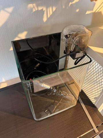Dennerle Nano Cube + hangfilter + verwarming beschikbaar voor biedingen