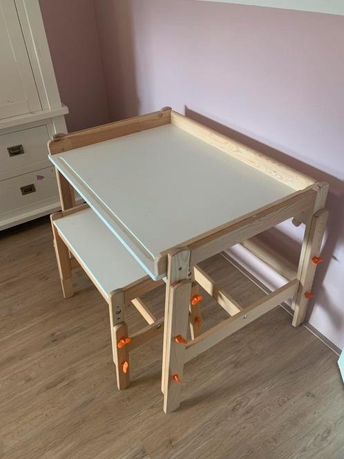Kinderbureau met bankje verstelbaar IKEA Flisat, Kinderen en Baby's, Kinderkamer | Tafels en Stoelen, Zo goed als nieuw, Ophalen of Verzenden