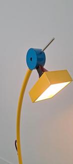 Mooie staande led lamp in vrolijke kleuren 160 cm, Mid-century memphis, Ophalen of Verzenden, Zo goed als nieuw, Metaal