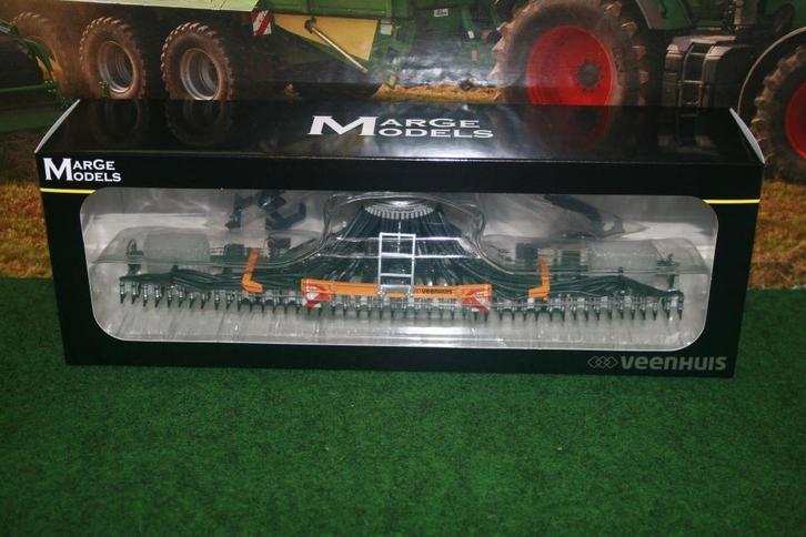 Boeryes: Veenhuis Fullject X900 injecteur., Hobby en Vrije tijd, Modelauto's | 1:32, Nieuw, Tractor of Landbouw, Overige merken