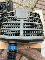 Te koop oase aquamax eco classik 2500 sterke en zuinige pomp, Tuin en Terras, Vijver-toebehoren, Ophalen, Zo goed als nieuw, Vijverpomp