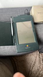 Amerikaanse tablet van apple uit de jaren 70, Spelcomputers en Games, Ophalen of Verzenden, Zo goed als nieuw