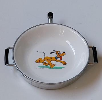 Warmhoudbord porselein van Walt Disney met Pluto beschikbaar voor biedingen