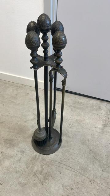 Openhaardset koper (borstel, pook, knijper, schep, beschikbaar voor biedingen