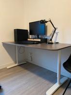 IKEA BEKANT Bureau 160x80 - Grijs Vineer, Witte Poten, Ophalen, In hoogte verstelbaar, Gebruikt, Bureau