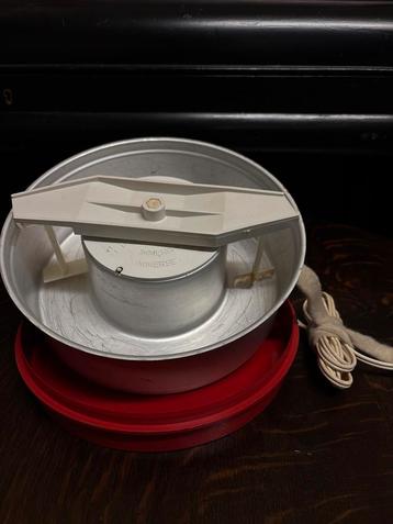 Vintage Tefal ijsmaker beschikbaar voor biedingen