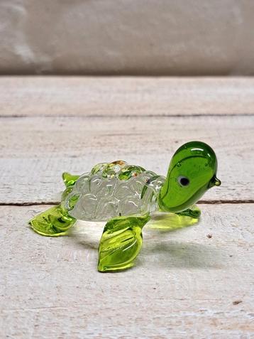Glazen Schildpad  beschikbaar voor biedingen