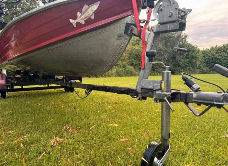 Te koop of ruilen: Complete aluminium visboot, Watersport en Boten, Speedboten, Gebruikt, 3 tot 6 meter, Benzine, Minder dan 70 pk