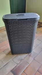 Curver Wasbox - Grijze Wasmand met Deksel, Ophalen, Kunststof, 50 tot 75 cm, 40 liter of meer