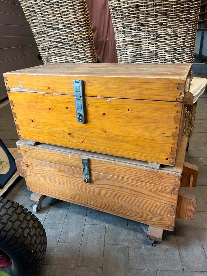 2 Antieke Kisten met Oud Gereedschap, Antiek en Kunst, Antiek | Gereedschap en Instrumenten, Ophalen