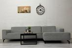 Hoekbank Grijs - Professioneel gereinigd, Huis en Inrichting, Banken | Bankstellen, Hoekbank, 300 cm of meer, Ophalen of Verzenden