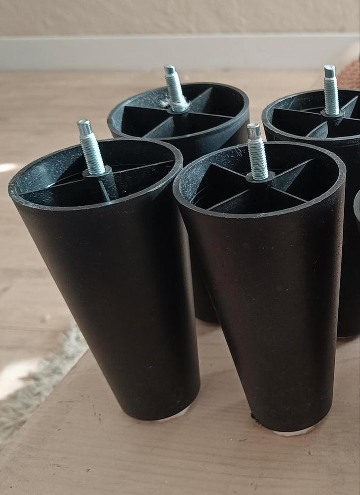 4 Ikea bank/ bedpoten 14 cm hoog, Huis en Inrichting, Overige Huis en Inrichting, Zo goed als nieuw, Ophalen of Verzenden