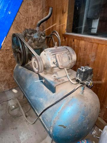 Compressor Mez 500liter goedwerkend beschikbaar voor biedingen