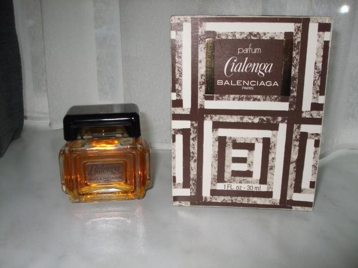 Balenciage Parfum 30 ml., Verzamelen, Parfumverzamelingen, Nieuw, Parfumfles, Gevuld, Ophalen of Verzenden