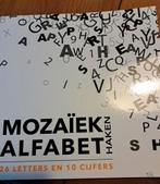 MOZAÏEK LETTERS HAKEN  - nieuw boek, Hobby en Vrije tijd, Breien en Haken, Ophalen of Verzenden, Nieuw, Haken, Patroon of Boek