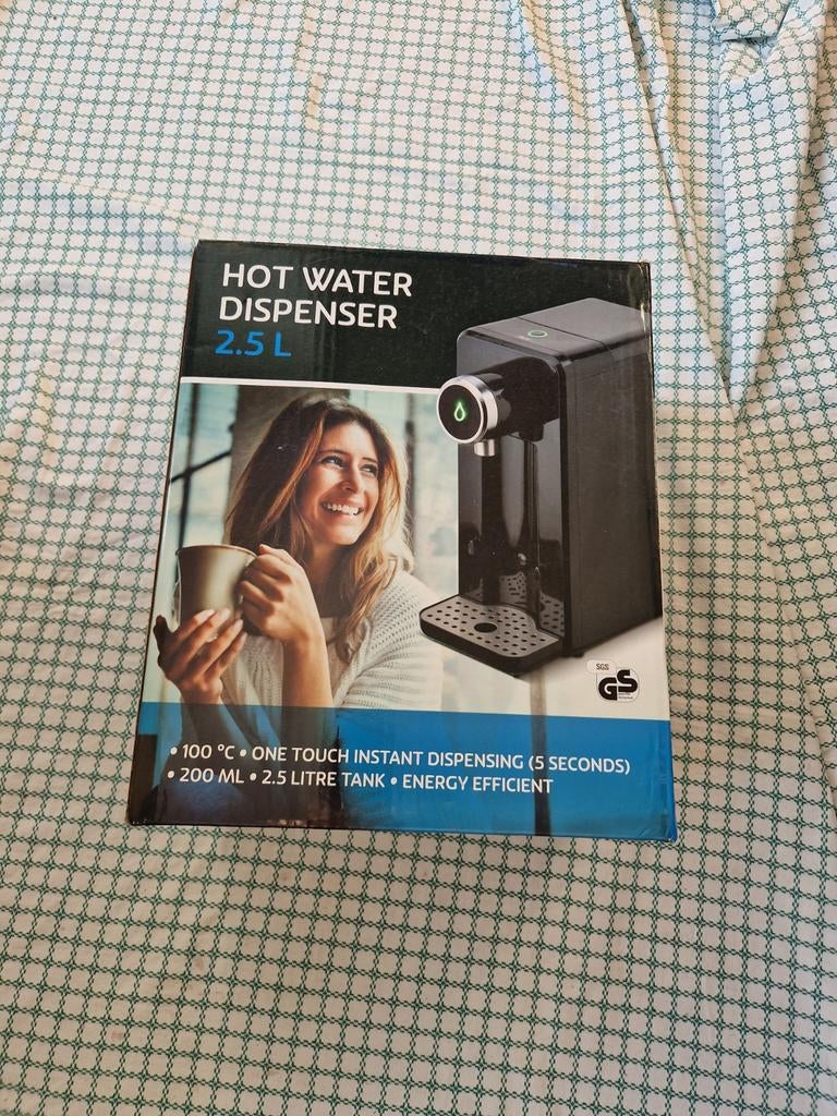 Hot Water Dispenser 2.5L - Nieuw!, 2 liter of meer, Ophalen of Verzenden, Nieuw