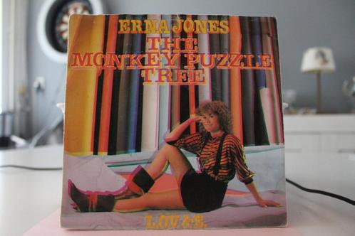 7" Single Erna Jones - The Monkey Puzzle Tree / L.O.V. & E., Cd's en Dvd's, Vinyl Singles, Gebruikt, Single, Pop, 7 inch, Ophalen of Verzenden