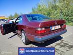 Mercedes 230CE Sedan | Route 66 Auctions, Stof, Overige carrosserieën, Mercedes-Benz, Bedrijf