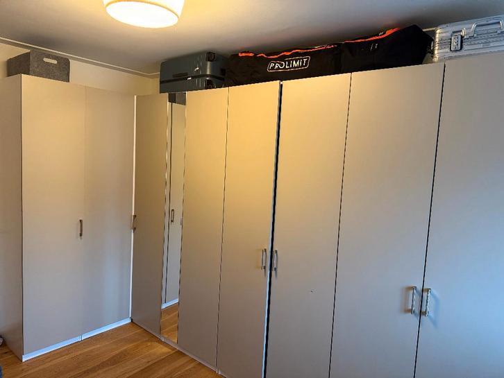 IKEA Pax Kledingkast Hoek (Beige), Huis en Inrichting, Kasten | Kledingkasten, Zo goed als nieuw, 200 cm of meer, 200 cm of meer