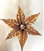 Messing bloem wand/plafondlamp van Willy Daro, Willy Daro, Willy Daro, Willy Daro, Willy Daro