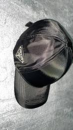 Prada pet, Ophalen of Verzenden, Zo goed als nieuw, One size fits all