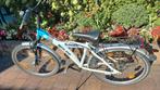 24 inch met versnellingen, Fietsen en Brommers, Fietsen | Kinderfietsjes, Ophalen, Zo goed als nieuw, 20 inch of meer